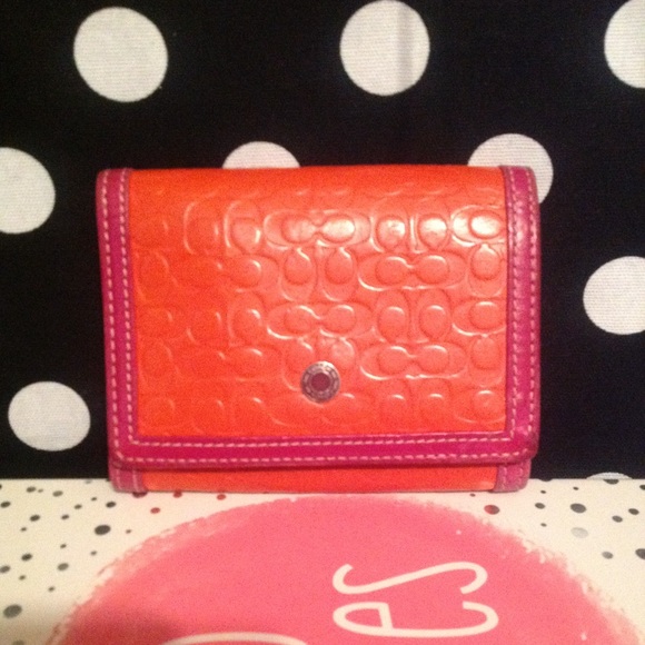 Coach Handbags - Coach Wallet!